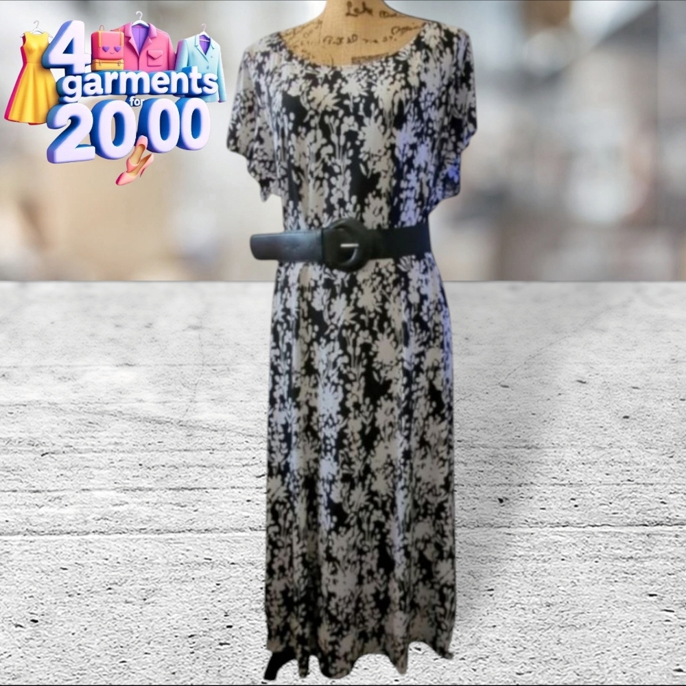 NWT Jessica Howard black and white size 22